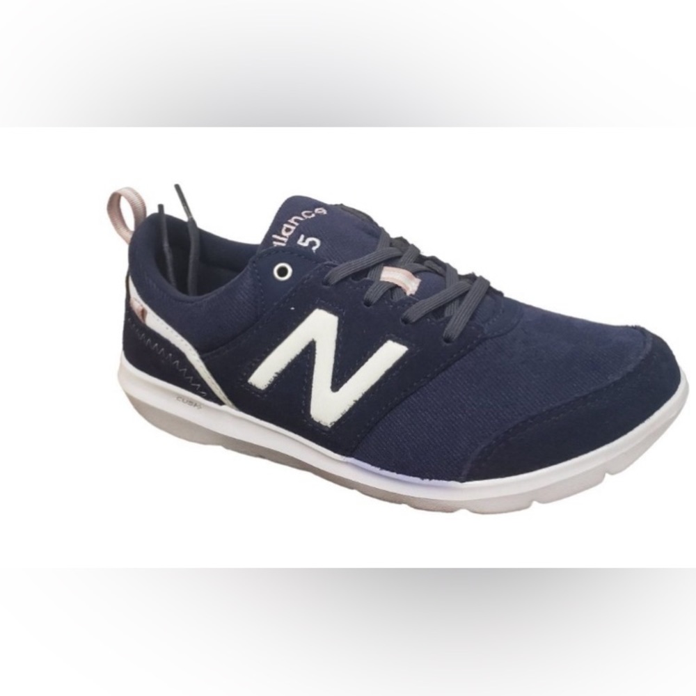 ⭐️Price Drop⭐️ NEW BALANCE 315 Series SNEAKER NIB 7.5 WIDE